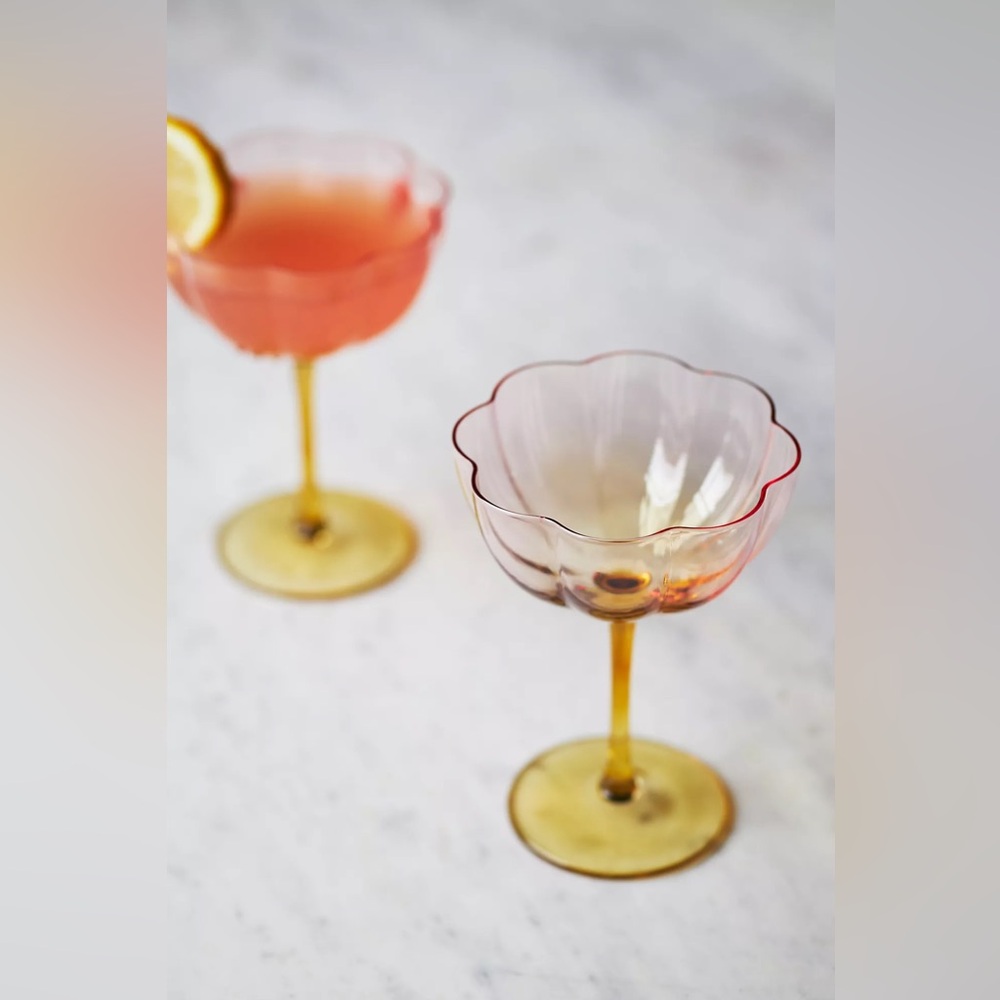 Anthropologie Lille Flower Scallop Coupe Glasses Set of 4 Pink Yellow Gradient